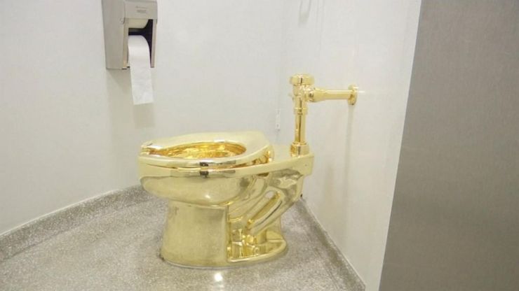 190915_wabc_goldtoilet_hpmain_16x9_992